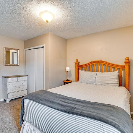 شقة Manitou Springs Escape With Aandc And Private Deck! المظهر الخارجي الصورة