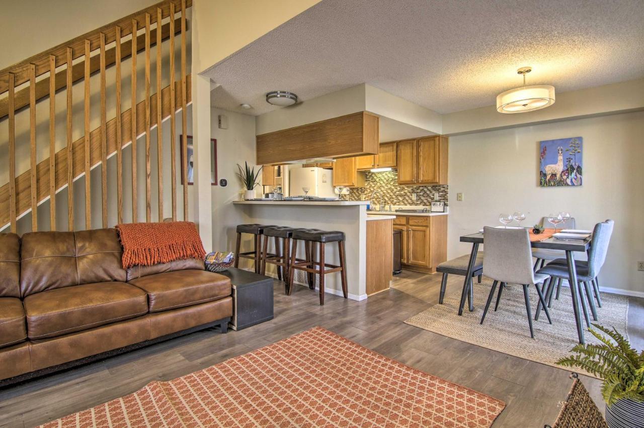 شقة Manitou Springs Escape With Aandc And Private Deck! المظهر الخارجي الصورة